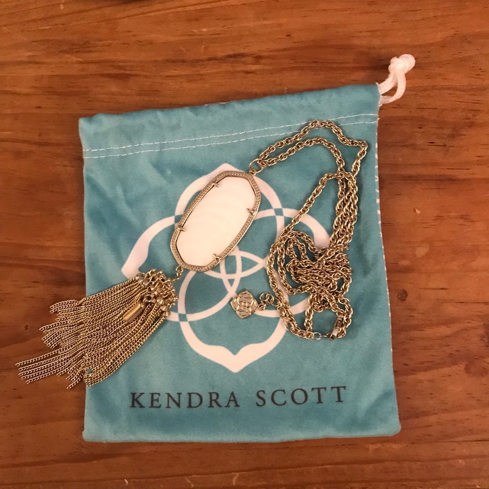 Kendra Scott Rayne 30” fringe pendant necklace